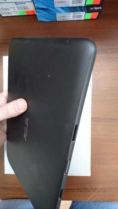 Продам Asus Transformer Pad TF103CX 8GB Black (TF103CX-1A015A)