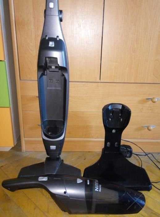 Продам Пылесос и Электровеник Nilfisk HANDY 2 в 1.
