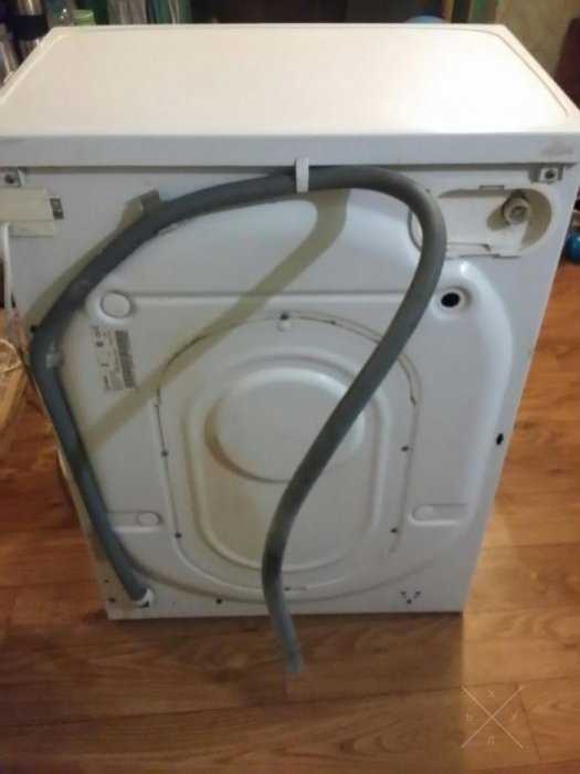 Стиральная машина Indesit (Италия)