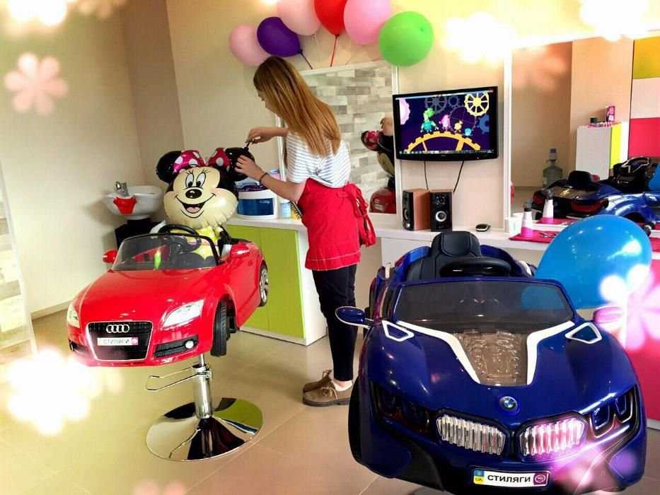 Безопасный прокол ушей в детском салоне красоты за 120 грн!