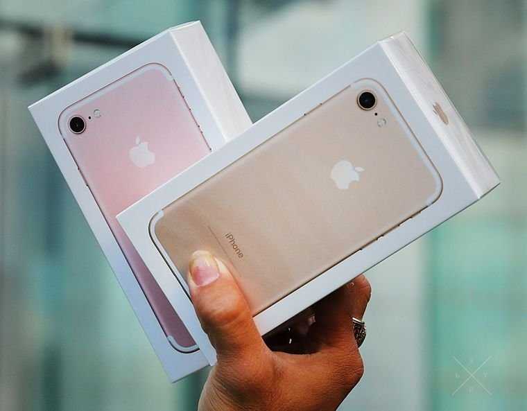 Apple Iphone 7 4.7" 3G Реплика Айфон 1 в 1 с Оригиналом! +Power Bank!