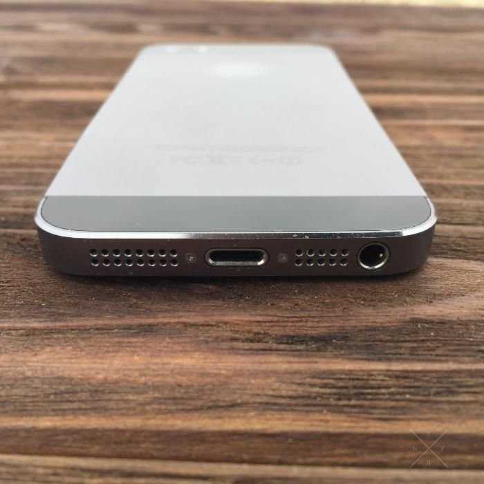 iPhone 5s 16gb Неверлок Space Gray! Магазин !