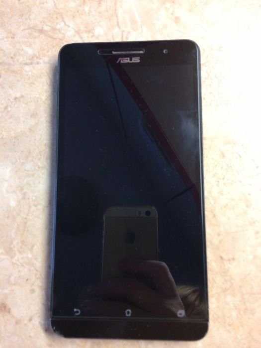 Продам Asus zenfone 6"