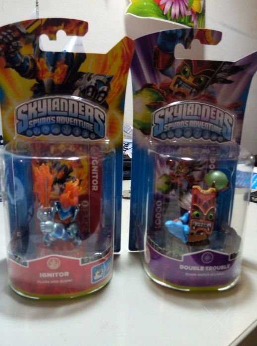 Продаю игровую приставку skylanders.