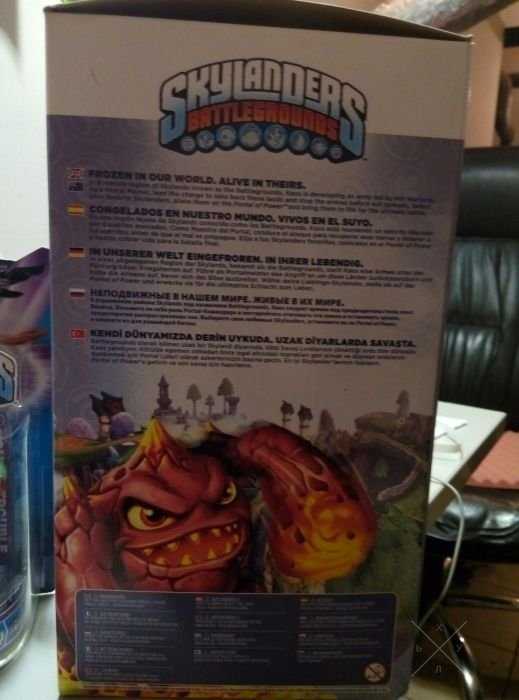 Продаю игровую приставку skylanders.