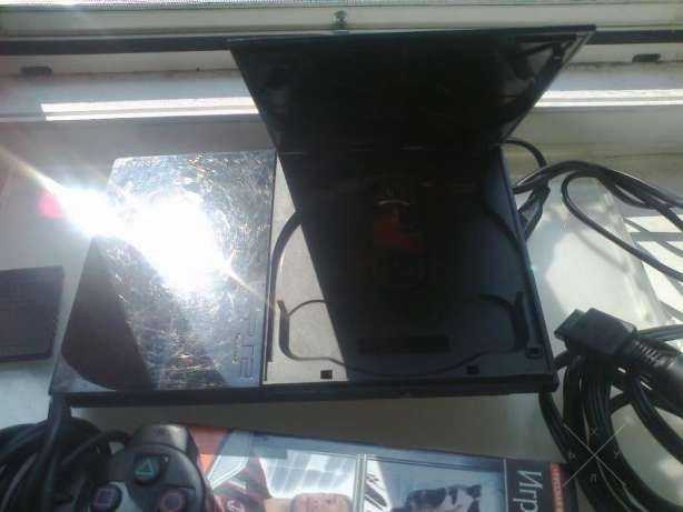 Игровая приставка PlayStation 2 (модель 90008 Pal)