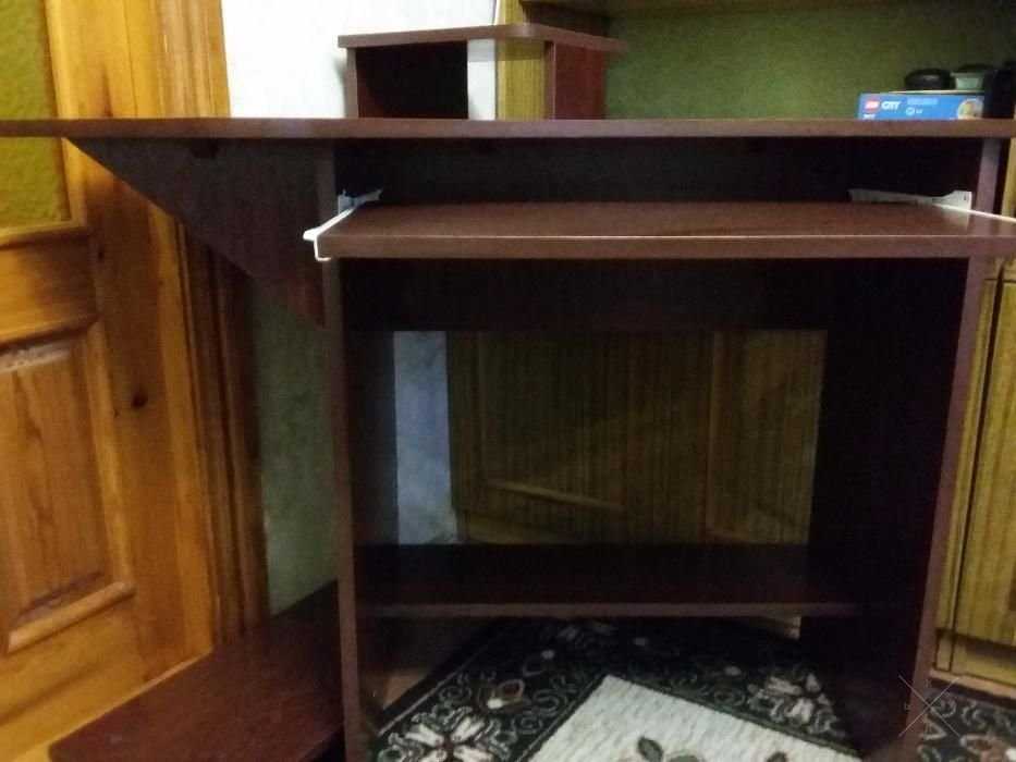 Стол компьютерный(угловой)
