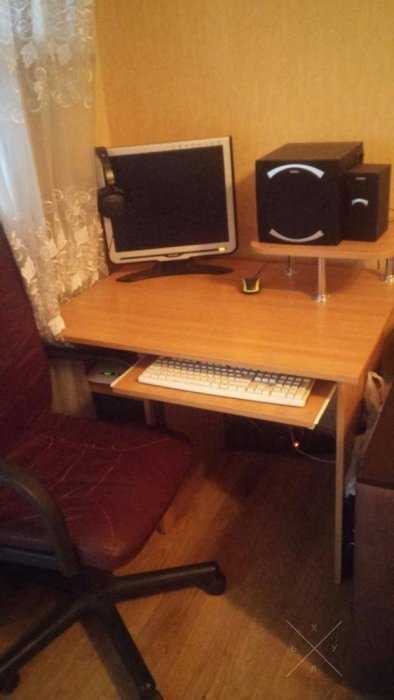 Компьютерный, письменный стол