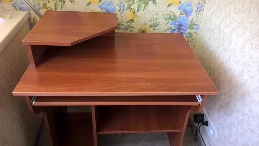 Компьютерный стол бу