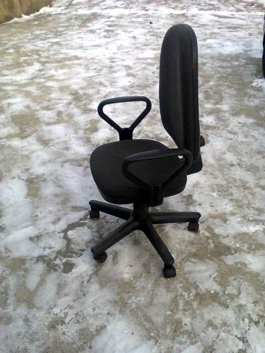 Продам компьютерные кресла Novy Styl