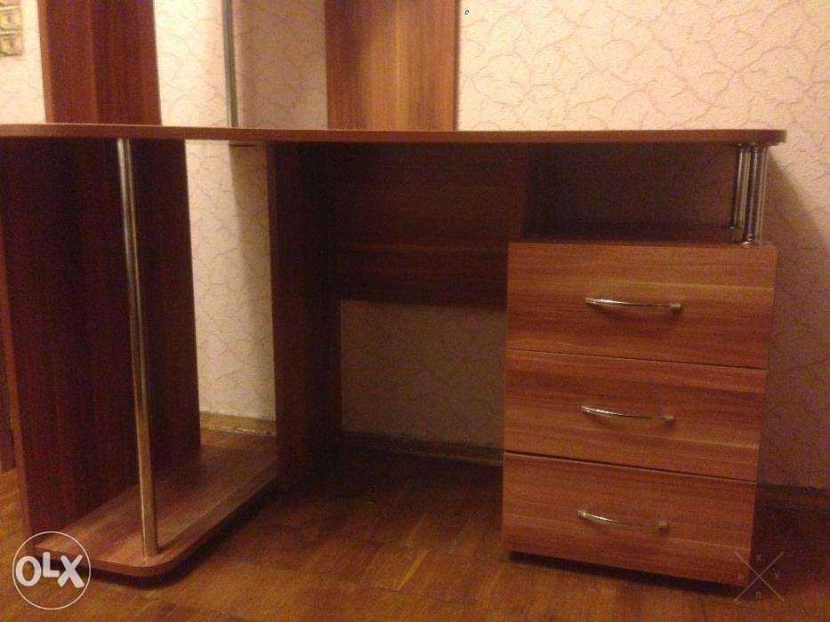 Компьютерный стол 120 на 85 на 75