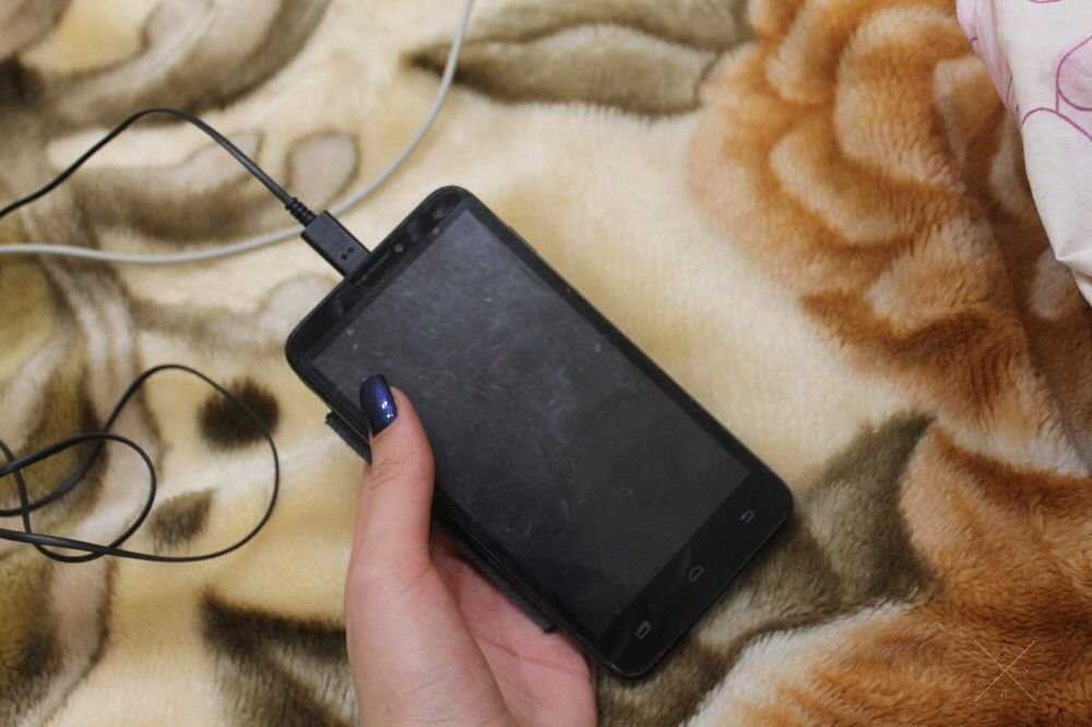 Телефон Prestigio5300