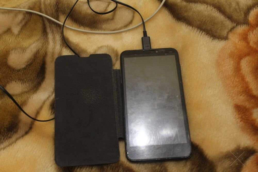 Телефон Prestigio5300
