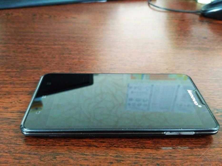 Lenovo P780 (Европеец) - Телефон - смартфон - сенсорный