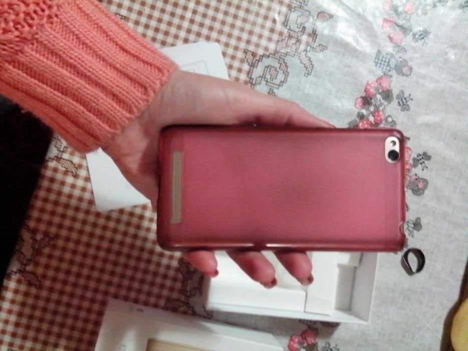 Продам моб.телефон Xiaomi redmi 3