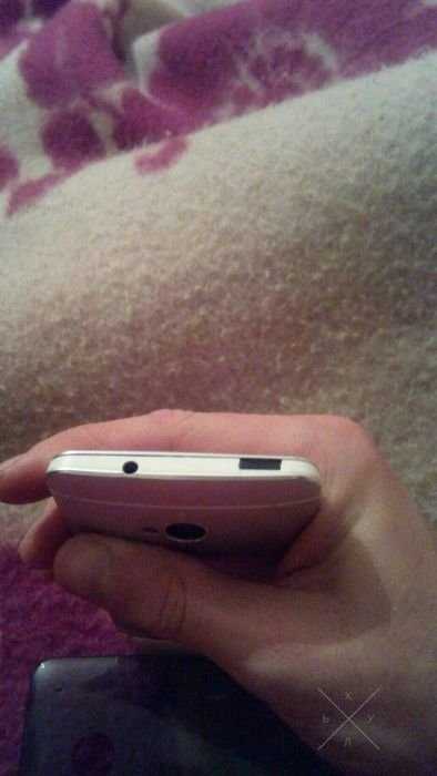 HTC ONE M7 dual sim