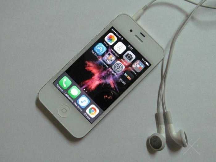iPhone 4s white Neverlock