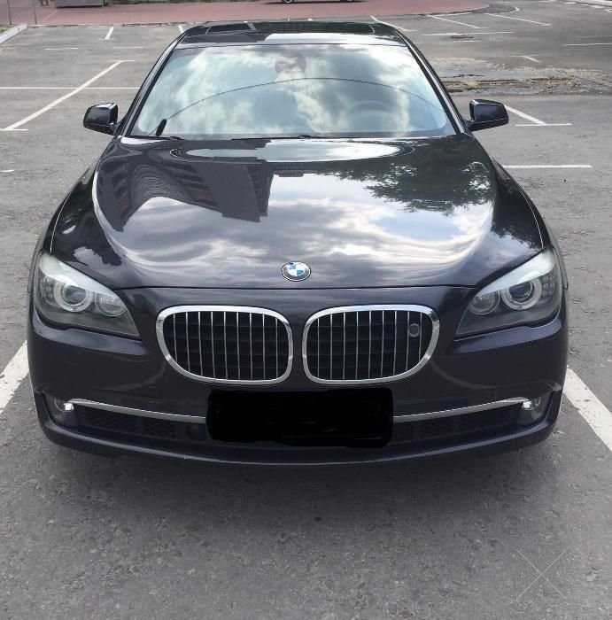 Продаётся BMW 750 LI (USA)