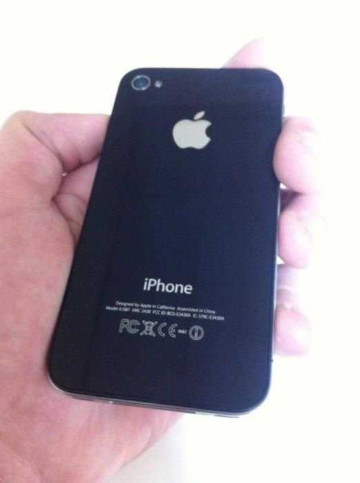 Apple iPhone 4S 16GB Black Neverlock!30 дней гарантия!Работает на 100%
