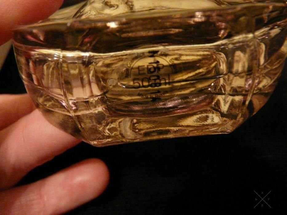 парфюмерная вода от AVON Parisian Chic