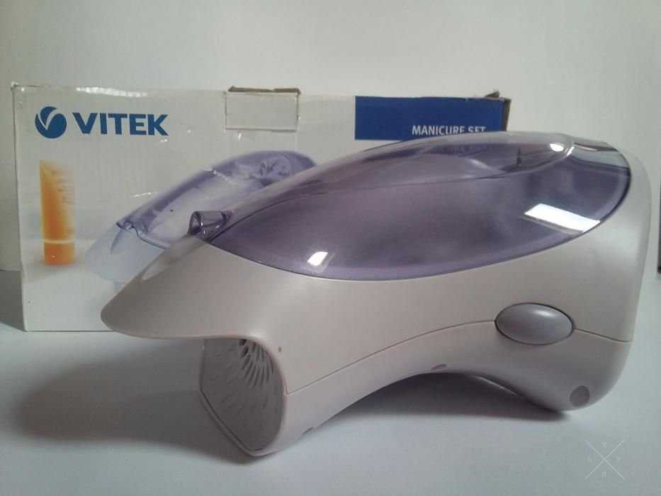 Манікюрний набір VITEK VT-2201 VT