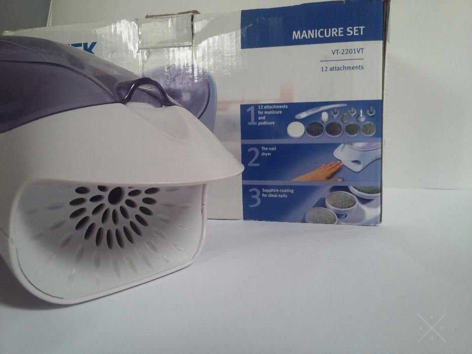 Манікюрний набір VITEK VT-2201 VT