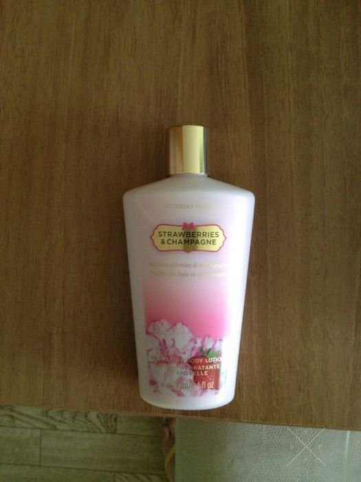 Женская косметика, парфюмерия, Victoria's Secret