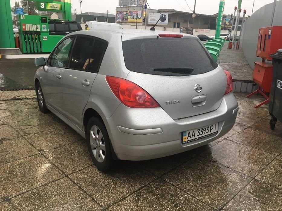Продам Nissan Tiida