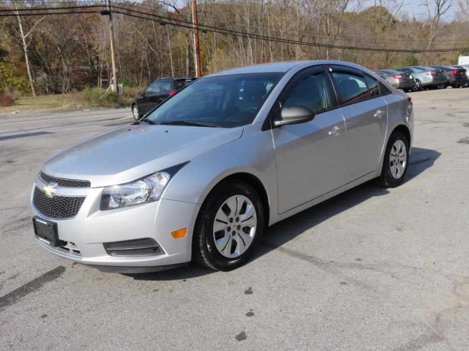 2013 Chevrolet CRUZE LS