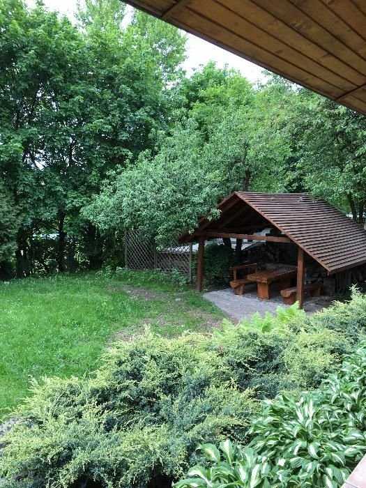 Продаж будинку по вулиці Лижвярській у Львові
