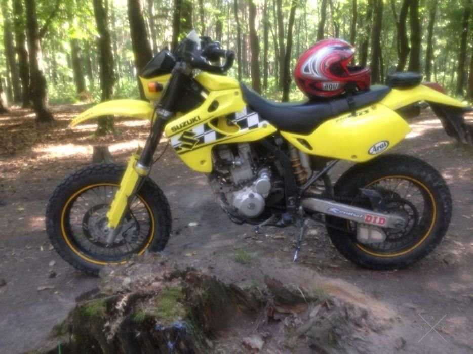 Suzuki SB 250 (DR z 250) - Вінже Kawasaki klx 250 (d-tracker)
