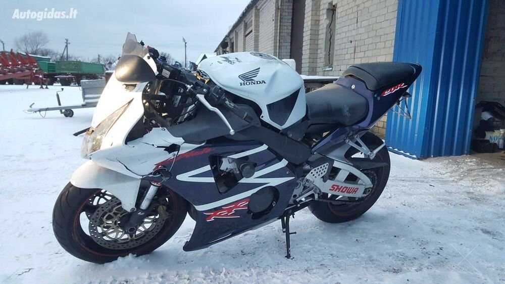Honda CBR, 2002г.