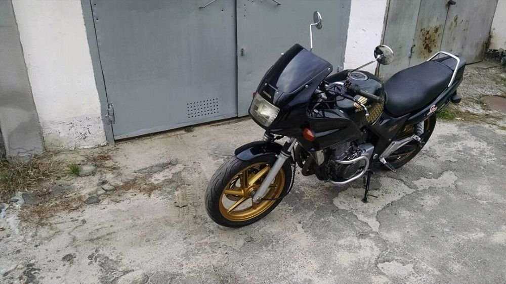 Honda cb500s