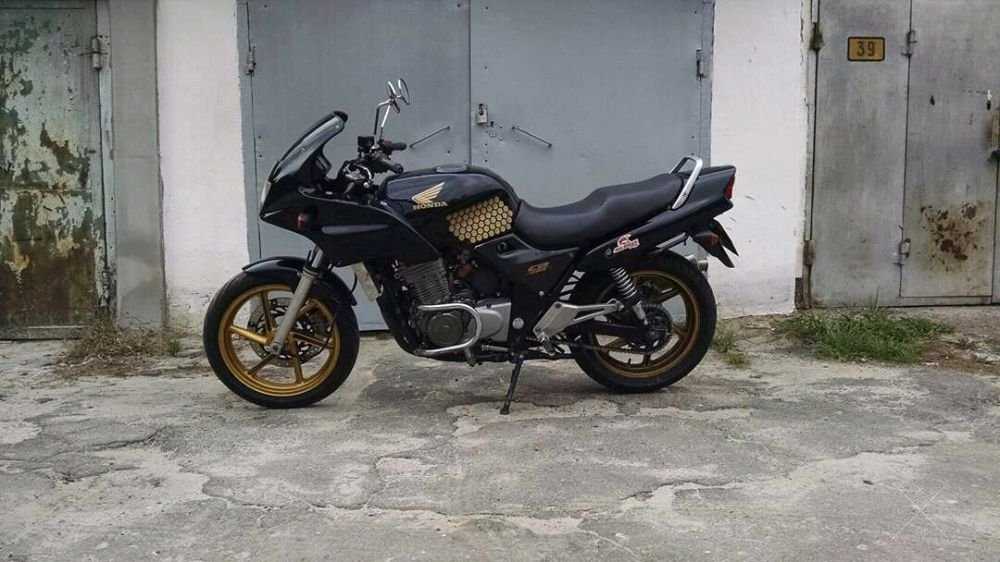 Honda cb500s