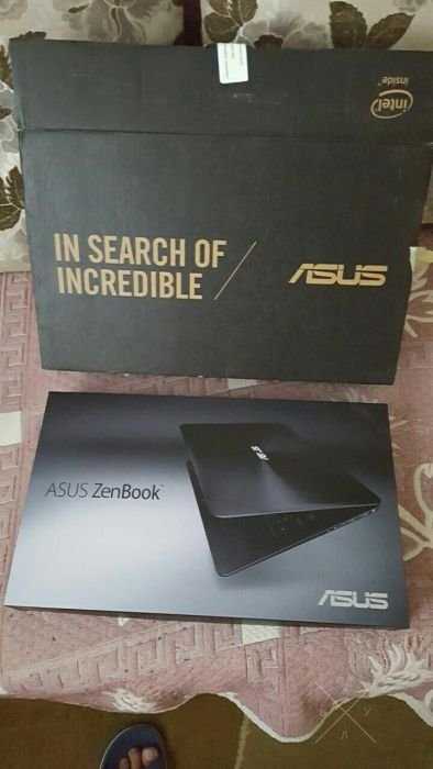Ноутбук ASUS Zenbook UX305CA-FC049T(в наявності)