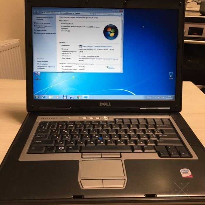 Ноутбук Dell Latitude D830