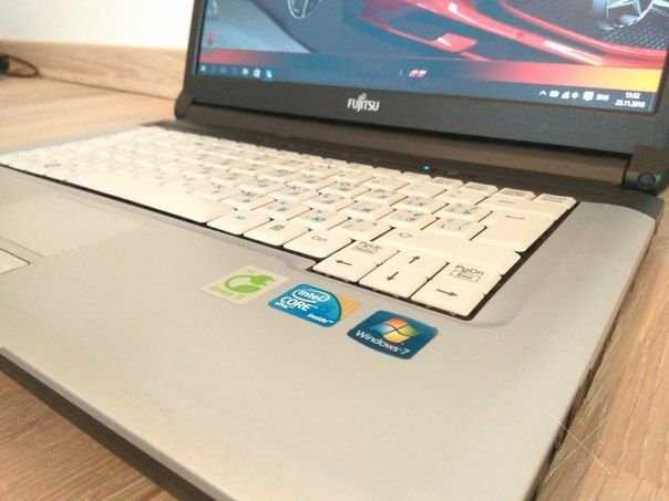 Ноутбук Fujitsu Lifebook S710 в отличном состоянии! Новая батарея!