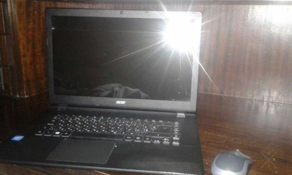Ноутбук ACER Es1-511. Пишіть.