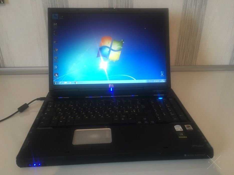 Ноутбук HP dv8000