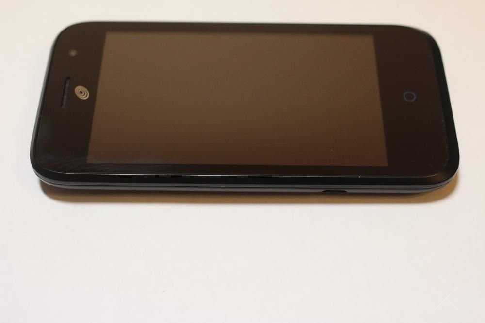ZTE Z717vl (залочен под оператора)