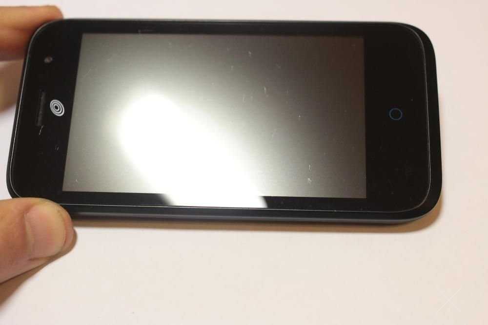 ZTE Z717vl (залочен под оператора)