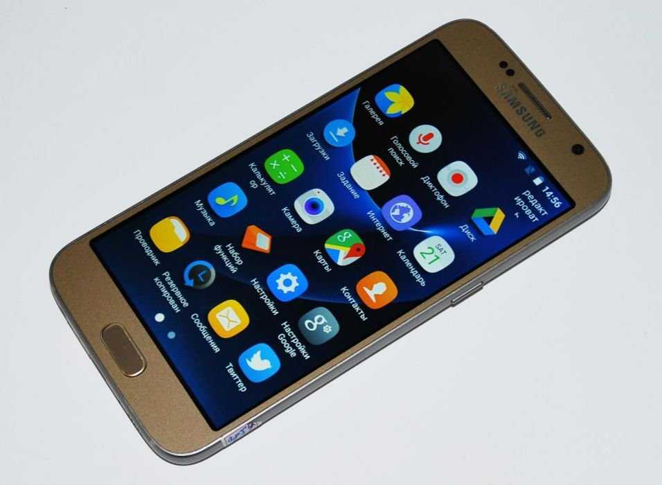 Смартфон Samsung S7. .