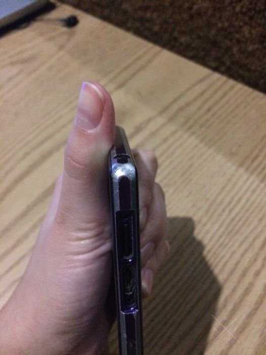 Телефон Sony Xperia z 1