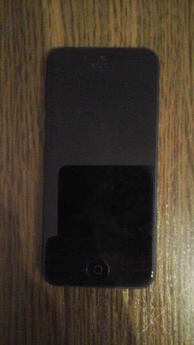 iPhone 5 black 32Gb neverlock