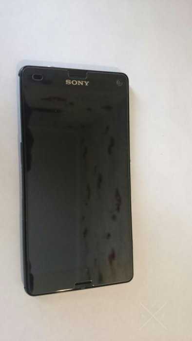 Sony xperia Z3 compact D5803