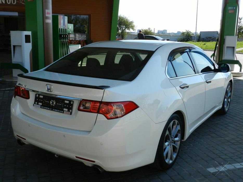 Honda Accord. 2,4 автомат, бензин.