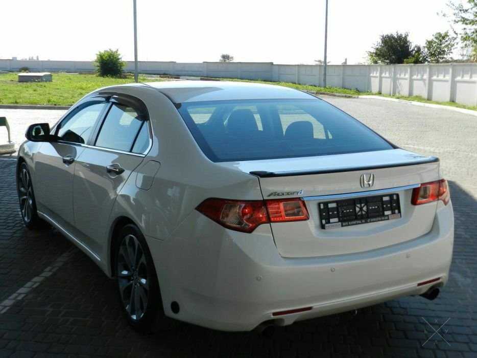 Honda Accord. 2,4 автомат, бензин.