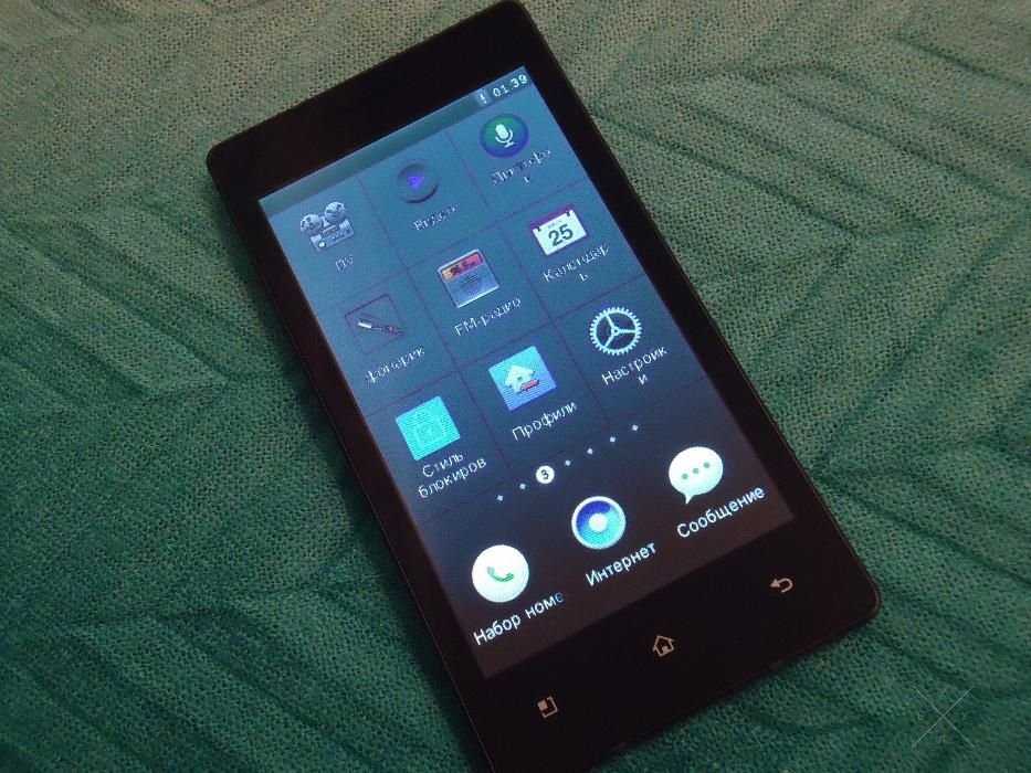 Телефон Nokia lumia 930 Dual sim (комплектація зазначена нижче)