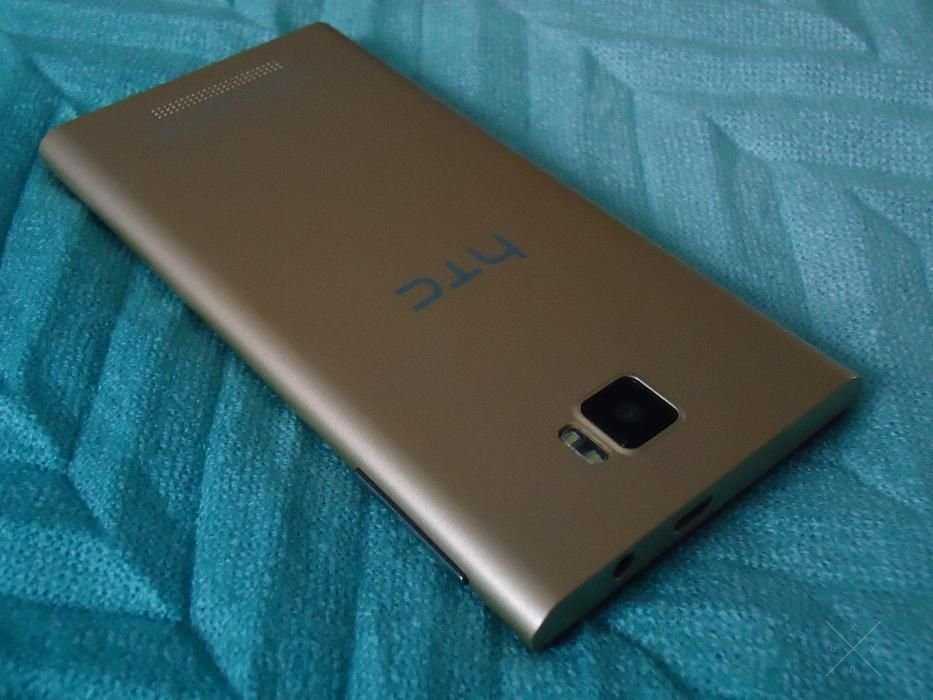Смартфон HTC One Max (комплектація зазначена нижче)