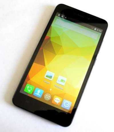 Смартфон HTC S5300- 5,5" 2Sim 4Ядра